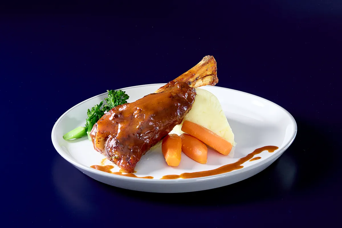 Lamb Shank Plated Dinner - Kepak Foodservice