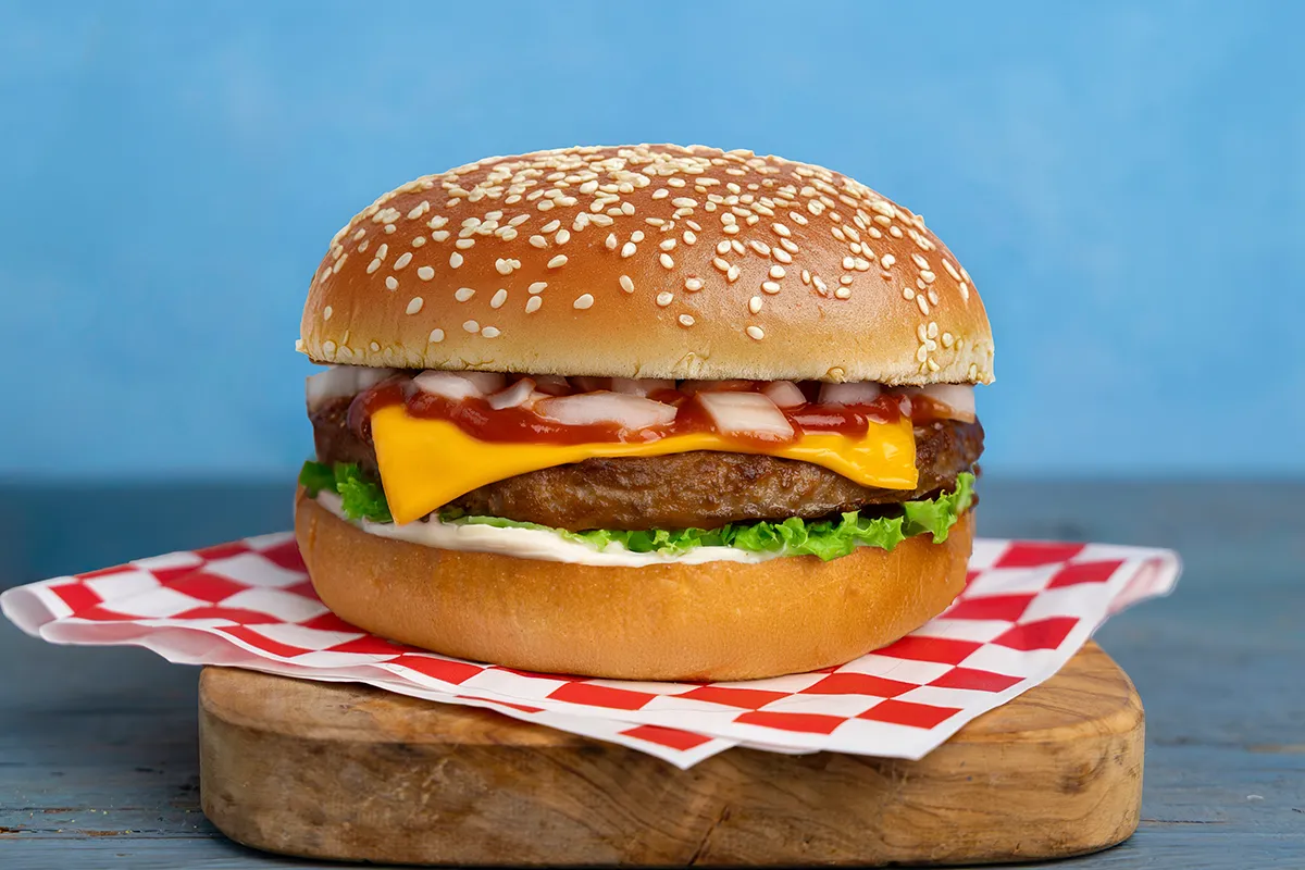 The Classic Quarter Pounder - Kepak Foodservice